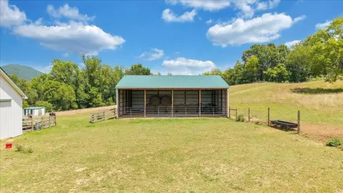 Exterior - 544 Pico Rd, Buchanan, VA 24066 photo 35 of 42