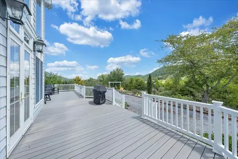 Exterior - 544 Pico Rd, Buchanan, VA 24066 photo 32 of 42