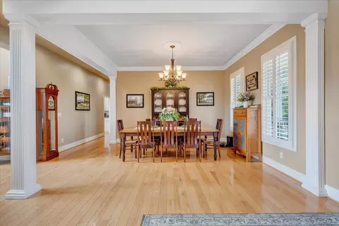 Dining - 544 Pico Rd, Buchanan, VA 24066 photo 1 of 10