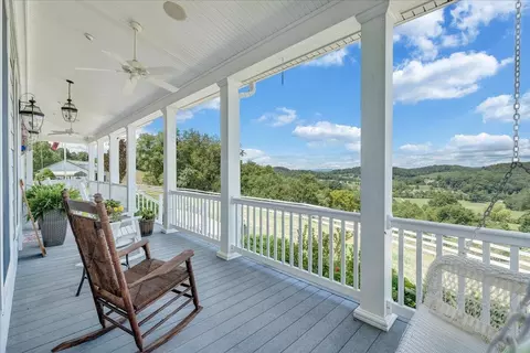 Exterior - 544 Pico Rd, Buchanan, VA 24066 photo 14 of 42