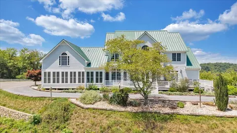 Exterior - 544 Pico Rd, Buchanan, VA 24066 photo 22 of 42