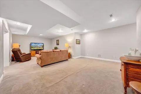 Living - 544 Pico Rd, Buchanan, VA 24066 photo 12 of 12