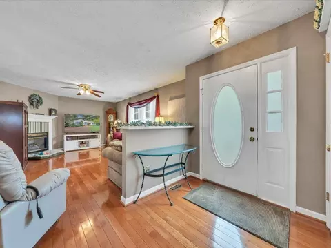 Entry Way - 446 Ellsworth Ct, Ridgeway, VA 24148 photo 1 of 2