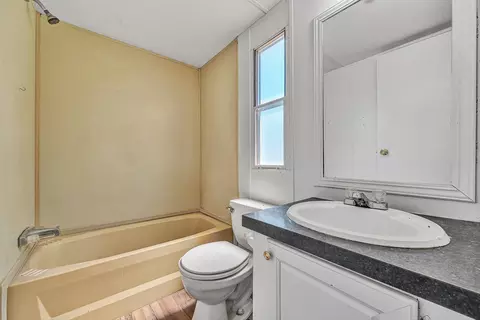 Bath - 19660 Franklin St, Ferrum, VA 24088 photo 3 of 3