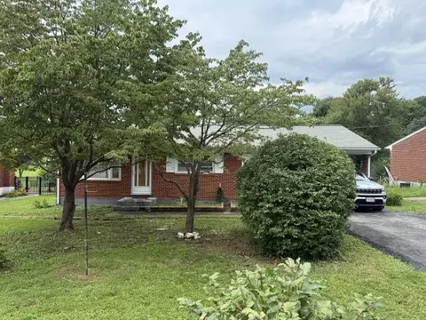 2910 Belle Ave NE, Roanoke, VA 24012