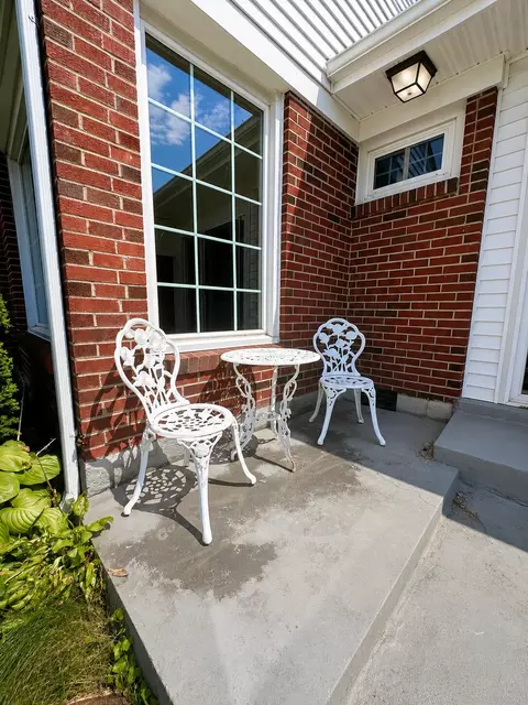 Exterior - 449 E Madison St, Covington, VA 24426 photo 7 of 9
