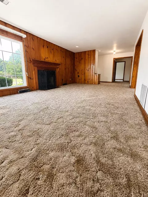 Living - 449 E Madison St, Covington, VA 24426 photo 2 of 6
