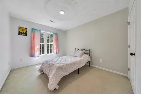 Bedroom - 59 Eagle Rdg, Roanoke, VA 24012 photo 4 of 6