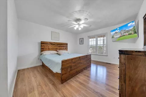 Bedroom - 59 Eagle Rdg, Roanoke, VA 24012 photo 2 of 5