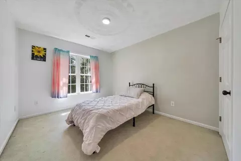 Bedroom - 59 Eagle Rdg, Roanoke, VA 24012 photo 4 of 5