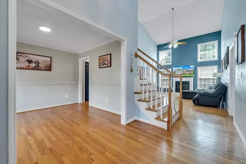 Entry Way - 59 Eagle Rdg, Roanoke, VA 24012 photo 3 of 5