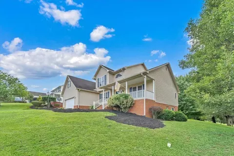 Exterior - 59 Eagle Rdg, Roanoke, VA 24012 photo 9 of 10