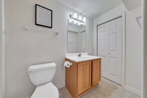 Bath - 59 Eagle Rdg, Roanoke, VA 24012 photo 5 of 7