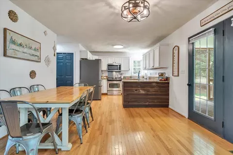 Dining - 59 Eagle Rdg, Roanoke, VA 24012 photo 2 of 3