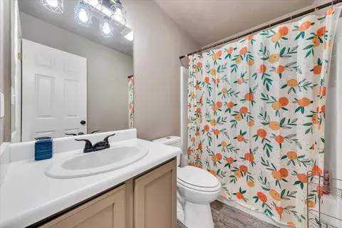Bath - 59 Eagle Rdg, Roanoke, VA 24012 photo 7 of 7