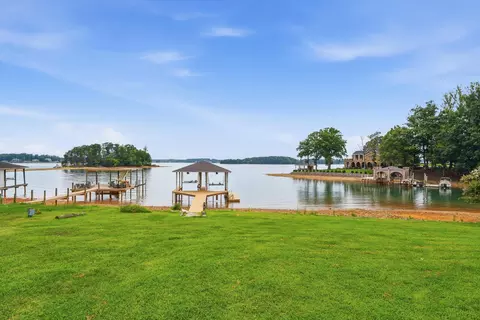 View/Area - 121 Penhook Pt, Penhook, VA 24137 photo 6 of 6