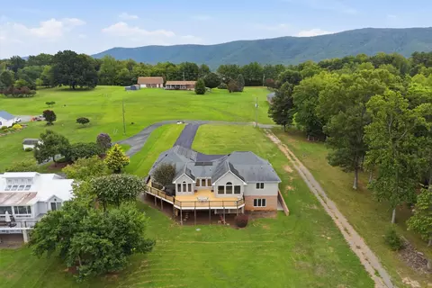 View/Area - 121 Penhook Pt, Penhook, VA 24137 photo 3 of 6