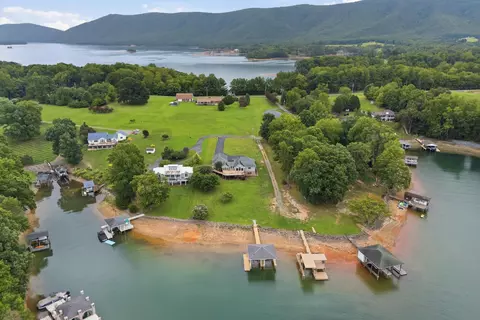 View/Area - 121 Penhook Pt, Penhook, VA 24137 photo 1 of 6