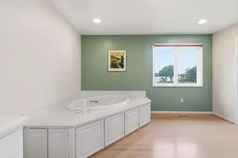 Bath - 121 Penhook Pt, Penhook, VA 24137 photo 3 of 7