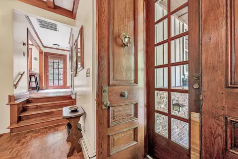 Entry Way - 705 Beech Rd, Salem, VA 24153 photo 4 of 10