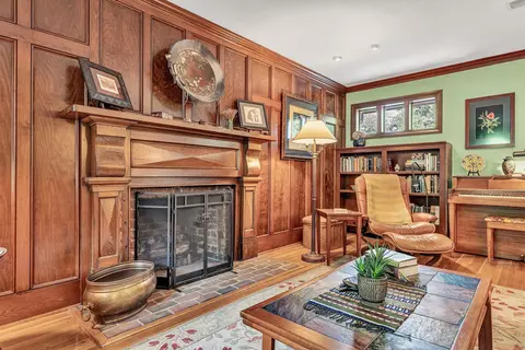 Living - 705 Beech Rd, Salem, VA 24153 photo 4 of 5