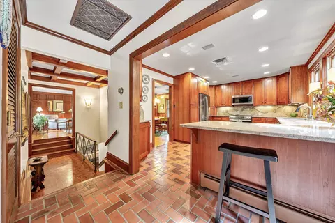 Entry Way - 705 Beech Rd, Salem, VA 24153 photo 2 of 10
