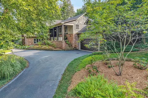 Exterior - 705 Beech Rd, Salem, VA 24153 photo 2 of 28