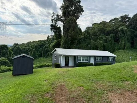 1093 Sunset Dr, Bassett, VA 24055