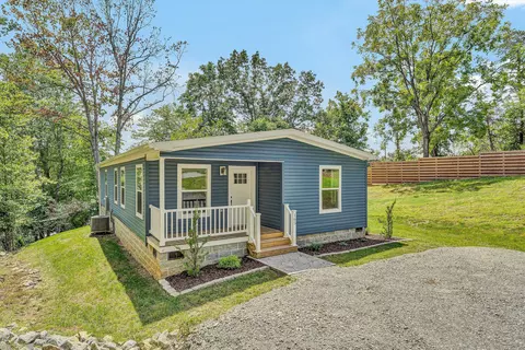 165 Spence Rd, Union Hall, VA 24176 photo 2