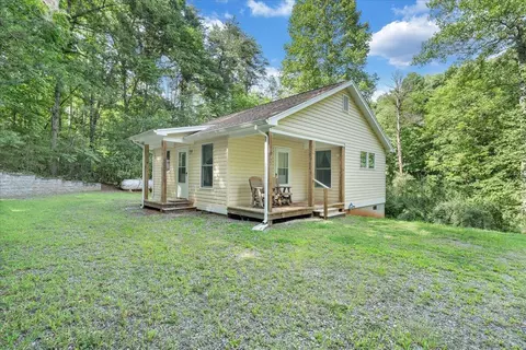 4580 Airport Rd, Bassett, VA 24055