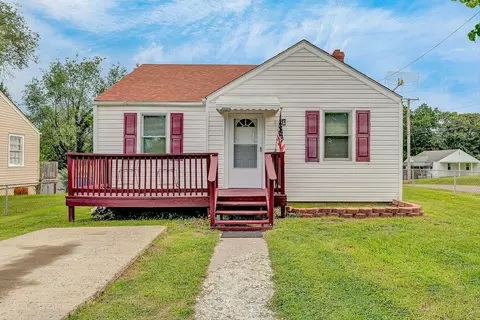 3903 Michigan Ave NW, Roanoke, VA 24017