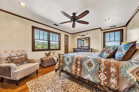 Bedroom - 1237 Cochese Dr, Moneta, VA 24121 photo 4 of 5