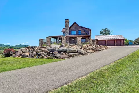 Exterior - 1237 Cochese Dr, Moneta, VA 24121 photo 23 of 39
