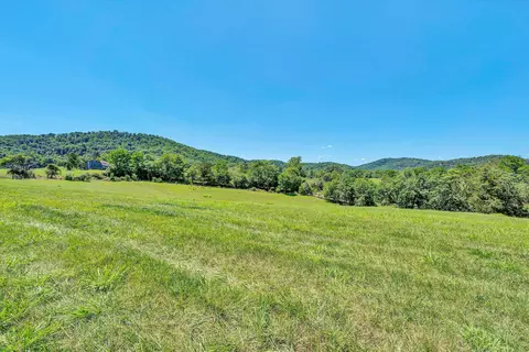 Exterior - 1237 Cochese Dr, Moneta, VA 24121 photo 25 of 39