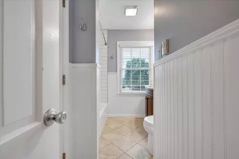 Entry Way - 235 Arthur Cir, Ferrum, VA 24088 photo 7 of 7