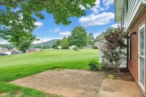 Exterior - 235 Arthur Cir, Ferrum, VA 24088 photo 6 of 13
