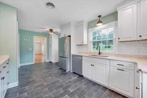 Kitchen - 235 Arthur Cir, Ferrum, VA 24088 photo 3 of 4
