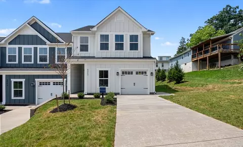 5049 Medmont Cir SW, Roanoke, VA 24018