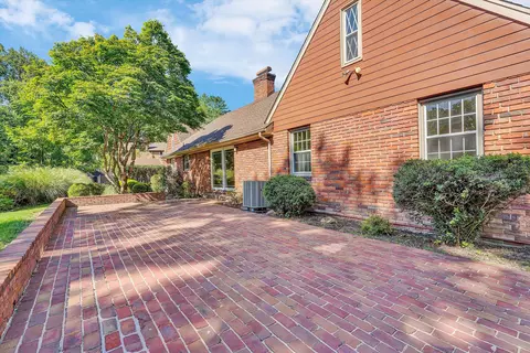 Exterior - 5524 Highfields Rd, Roanoke, VA 24018 photo 5 of 14