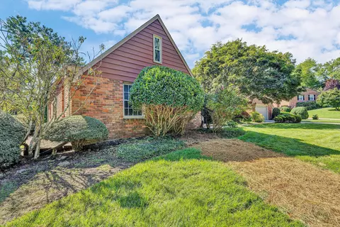 Exterior - 5524 Highfields Rd, Roanoke, VA 24018 photo 3 of 14