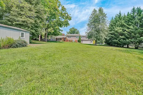 Exterior - 3545 Wright Rd SW, Roanoke, VA 24015 photo 10 of 10
