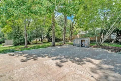 Exterior - 3545 Wright Rd SW, Roanoke, VA 24015 photo 7 of 10