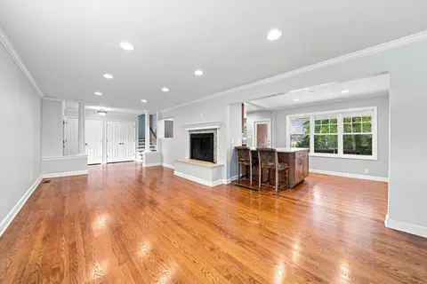 Living - 3545 Wright Rd SW, Roanoke, VA 24015 photo 1 of 3