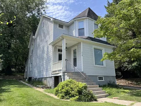716 Hill Ave, Salem, VA 24153