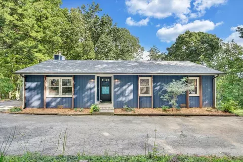 2160 La Bellevue Dr, Roanoke, VA 24012