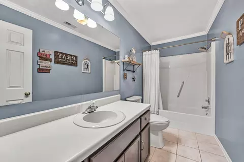 Bath - 5448 Highfields Rd, Roanoke, VA 24018 photo 5 of 5