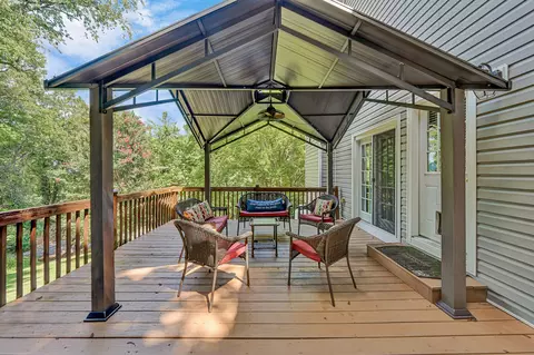 Exterior - 5448 Highfields Rd, Roanoke, VA 24018 photo 2 of 13