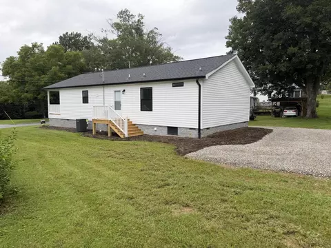 Exterior - 20 Spring St, Rocky Mount, VA 24151 photo 5 of 8