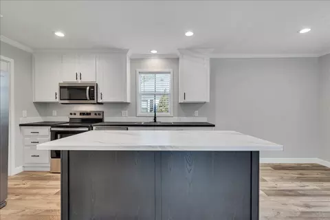 Kitchen - 20 Spring St, Rocky Mount, VA 24151 photo 4 of 6