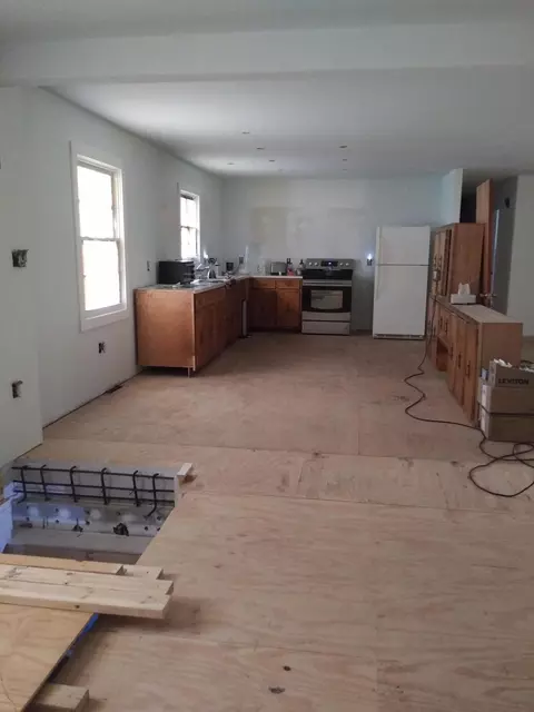 Kitchen - 504 Bryan Dr, Vinton, VA 24179 photo 1 of 1
